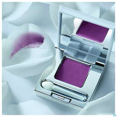 Sie sehen eine Packung Mavala Lidpuder Satin Aubergin 2g, Produktbild: 04 Mavala Lidpuder Satin Aubergin 2g, A-Nr.: 4071445 - 04