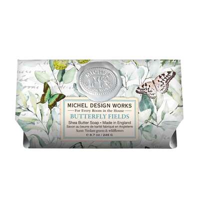 Sie sehen eine Packung Michel Design Works Badeseife Butterfly Fields, Produktbild: 01 Michel Design Works Badeseife Butterfly Fields, A-Nr.: 5965021 - 01