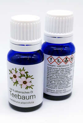 Sie sehen eine Packung Aethera Teebaumöl, Produktbild: 02 Aethera Teebaumöl, A-Nr.: 3246440 - 02