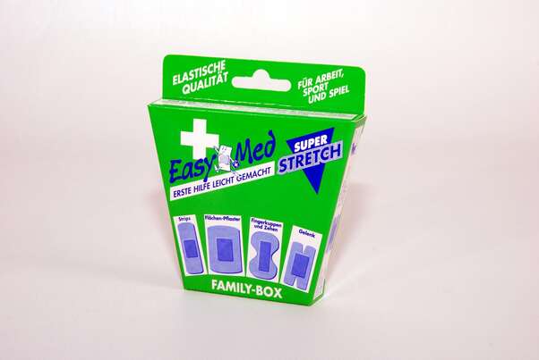 Sie sehen eine Packung EasyMed Pflasterbox superstretch, Produktbild: 02 EasyMed Pflasterbox superstretch, A-Nr.: 2620451 - 02