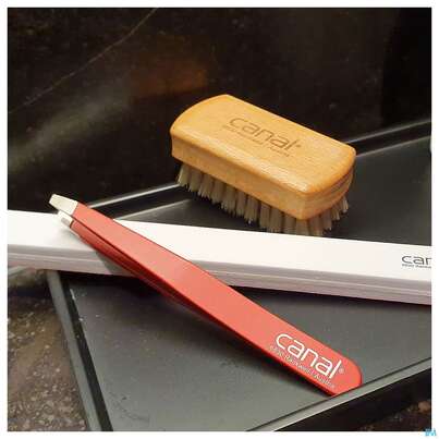 Sie sehen eine Packung Pinzetten Canal Rostfrei/schraeg 9cm Rot 2011- 1st, Produktbild: 03 Pinzetten Canal Rostfrei/schraeg 9cm Rot 2011- 1st, A-Nr.: 4785618 - 03